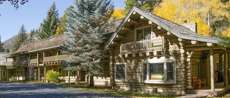 Townhome, 2 Bedrooms | Exterior