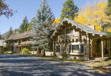 Townhome, 2 Bedrooms | Exterior