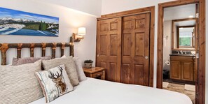 Condo, 3 quartos | 3 quartos, ferros/tábuas de passar roupa, Wi-Fi de cortesia