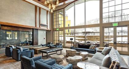 Ritz Carlton Vail #112 2 Bedroom Condo by RedAwning