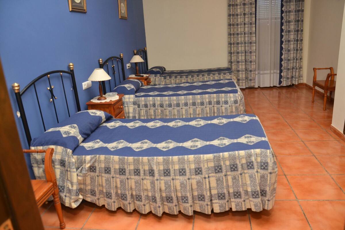 Kamar Triple | Wi-Fi gratis