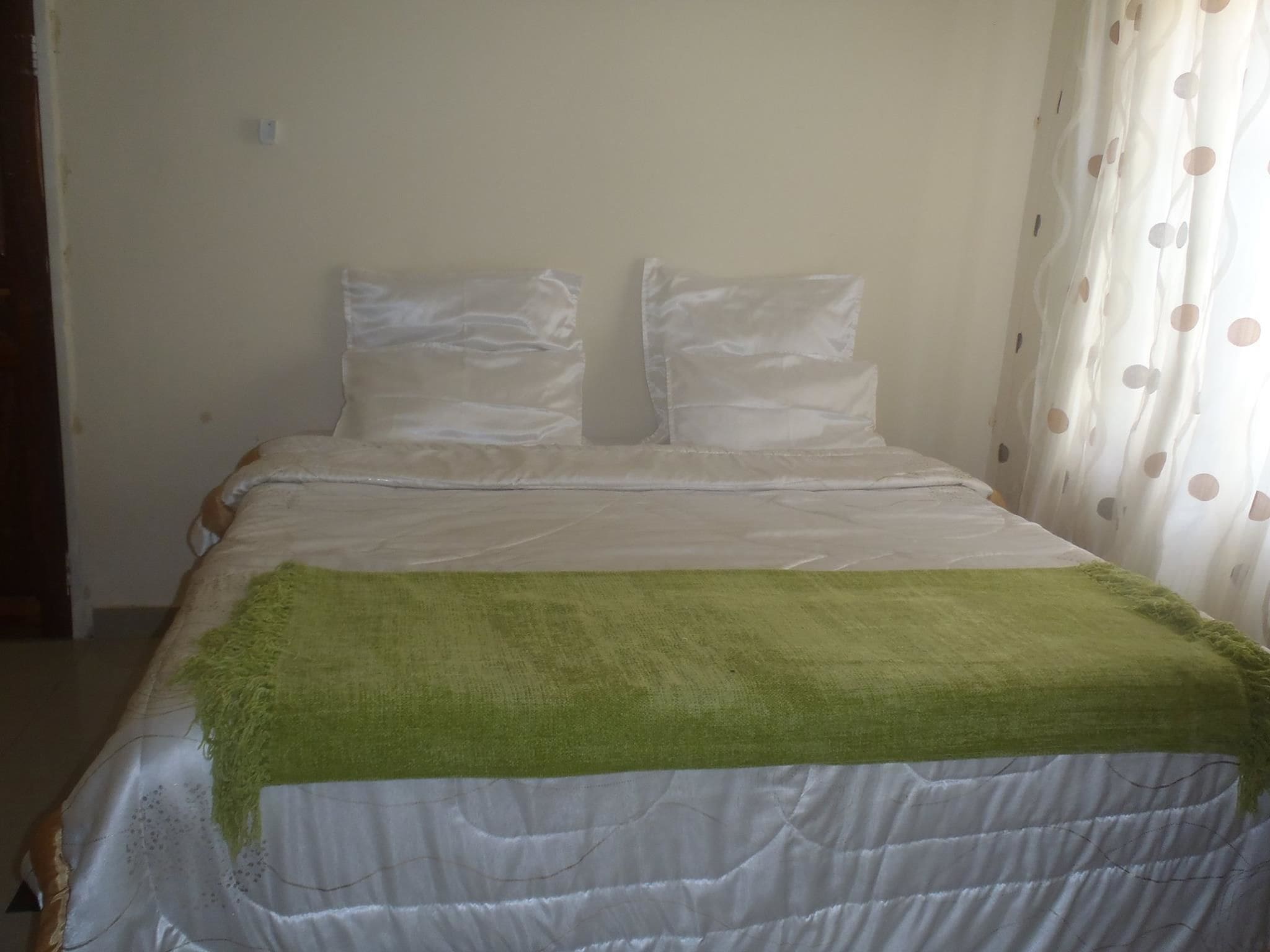 Deluxe Room | Desk, laptop workspace, soundproofing, free WiFi