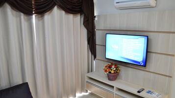 Appartement | Salle de séjour | Télévision