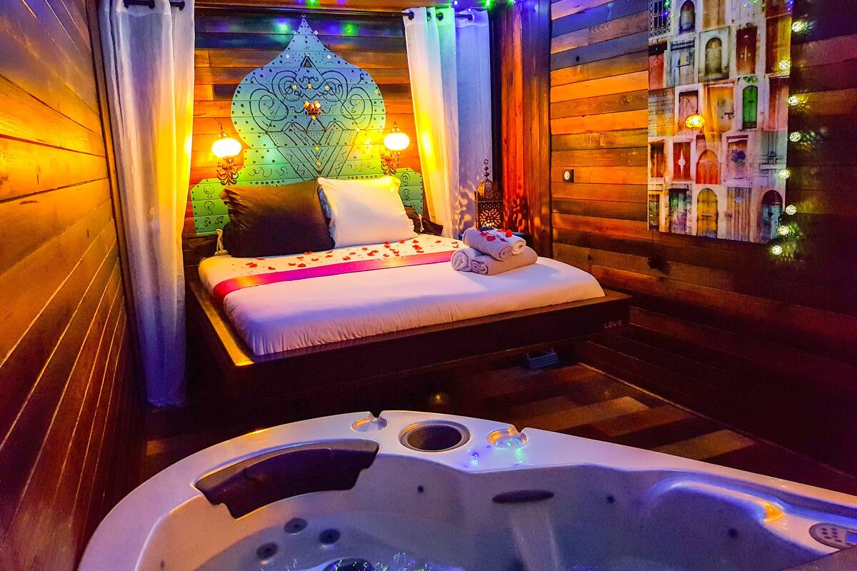 Luxury Double Room (Riad) | 1 bedroom, premium bedding, individually decorated