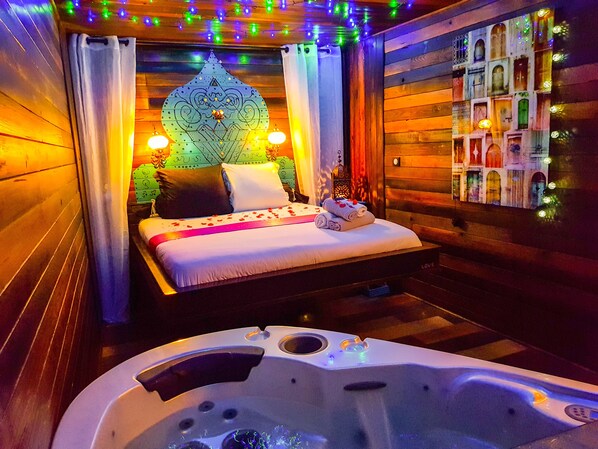 Luxury Double Room (Riad) | 1 bedroom, premium bedding, individually decorated