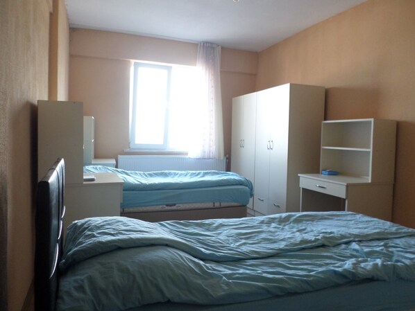Desk, free WiFi, bed sheets
