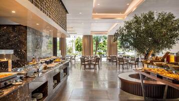 Daily buffet breakfast (OMR 10 per person)