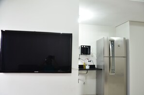 Apartment, 2 Bedrooms | Room amenity - Locar Caldas Premier Residence (Caldas Novas)