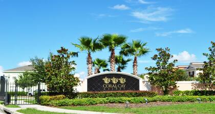 Shv1168ha - 4 Bedroom Townhome In Coral Cay Resort, Sleeps Up To 10, Just 6 Miles To Disney