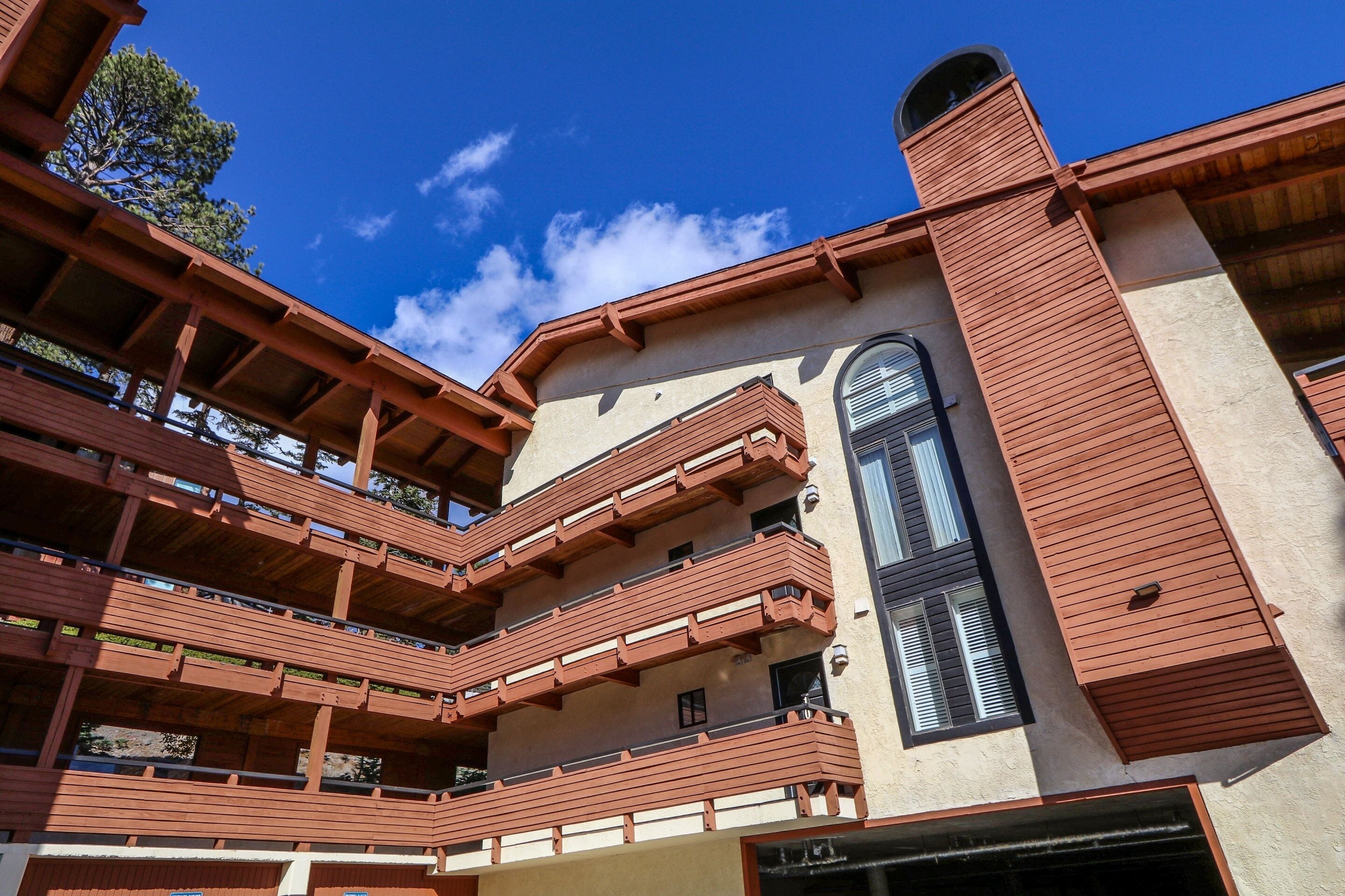 Condo, 2 Bedrooms | Exterior