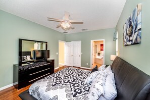 Family Villa, Multiple Bedrooms, Garden Area | Room amenity