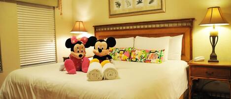 Family Townhome, Garden Area | Children's theme room