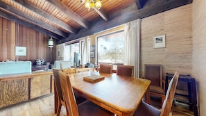 Condo, 4 Bedrooms | Dining