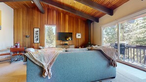 Condo, 4 Bedrooms | Living area | Flat-screen TV, fireplace, DVD player - Mammoth West 140 Pet-Friendly Updated Condo, Just A Short Walk to Canyon Lodge by RedAwning (Mammoth Lakes)