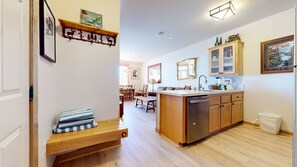 Condo, 1 Bedroom | Private kitchen | Full-size fridge, microwave, oven, stovetop