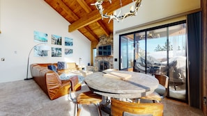 Condo, 2 Bedrooms | 2 bedrooms, free WiFi - Val Disere 35 Spacious Condo, Balcony With BBQ , Walk To The Village by Redawning (Mammoth Lakes)