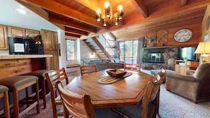 Lägenhet - 2 sovrum | Eget kök | Stort kylskåp, mikrovågsugn, ugn och spishäll