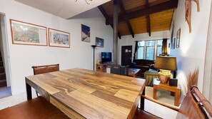 Condo, 2 Bedrooms | Private kitchen