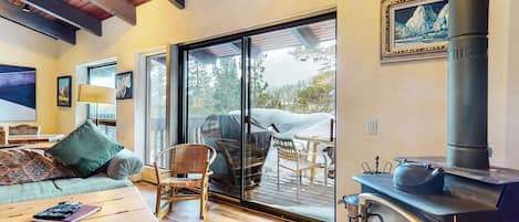 Condo, 4 Bedrooms | Interior