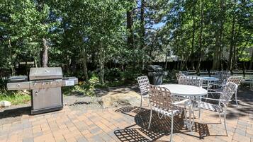 Condo, 4 Bedrooms | Outdoor dining