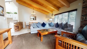 Condo, 4 Bedrooms | Living area | Smart TV, DVD player