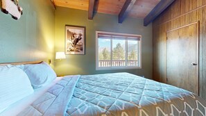 Apartment, 3 Schlafzimmer | 3 Schlafzimmer, Bügeleisen/Bügelbrett, kostenloses WLAN, Bettwäsche