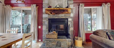 Condo, 1 Bedroom | Living area