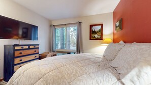 Condo, 1 Bedroom | 2 bedrooms, free WiFi - Horizons 4 120 Great Complex Amenities, On The Shuttle Route, Walk To Shops and Restaurants by RedAwning (Mammoth Lakes)