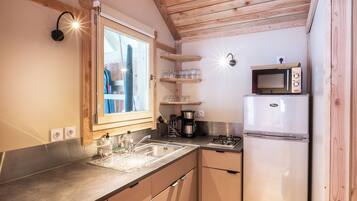 Chalet | Cuisine privée | Plaque de cuisson, chaise haute