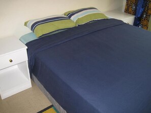 免费 WiFi、床单