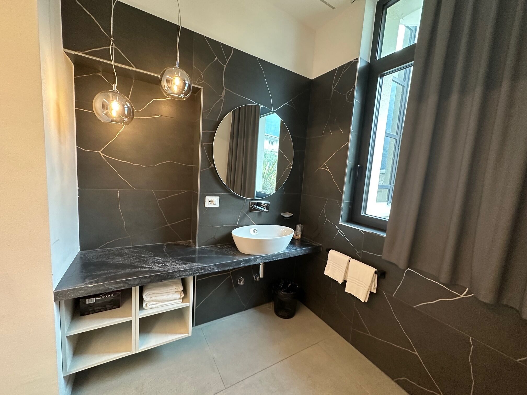 Chambre Double | Salle de bain