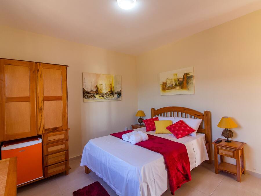 Quarto casal luxo, 1 cama de casal, sacada, vista para o mar | Individualmente decorados, individualmente mobiliados