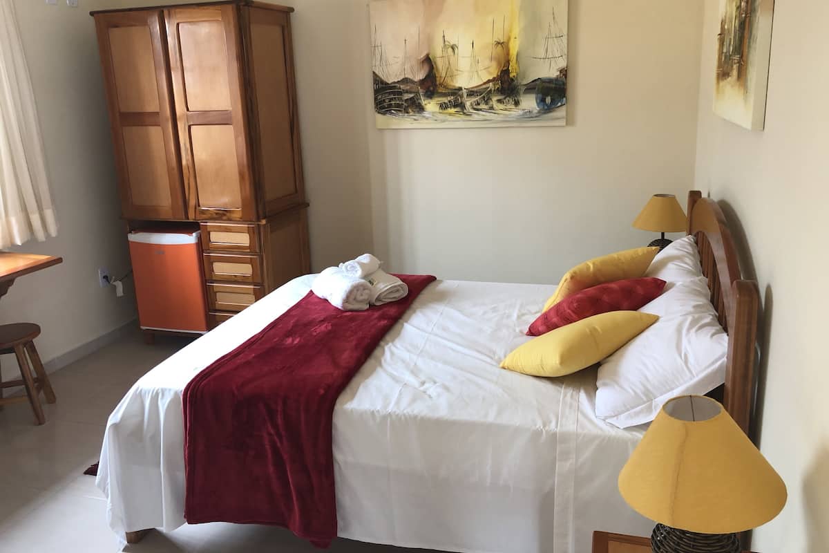 Quartos à prova de som, Wi-Fi de cortesia, individualmente decorados
