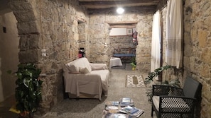 Flat-screen TV - Casa Camilla (San Vito)