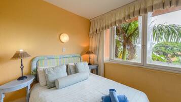 Family House, 1 Bedroom | 1 bedroom, cribs/infant beds