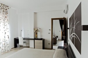 公寓, 2 间卧室 | 办公桌、隔音、免费婴儿床、免费 WiFi