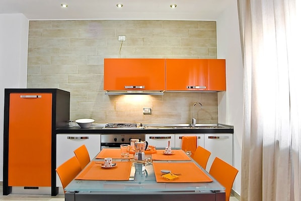 Apartment, 1 Bedroom | Private kitchen