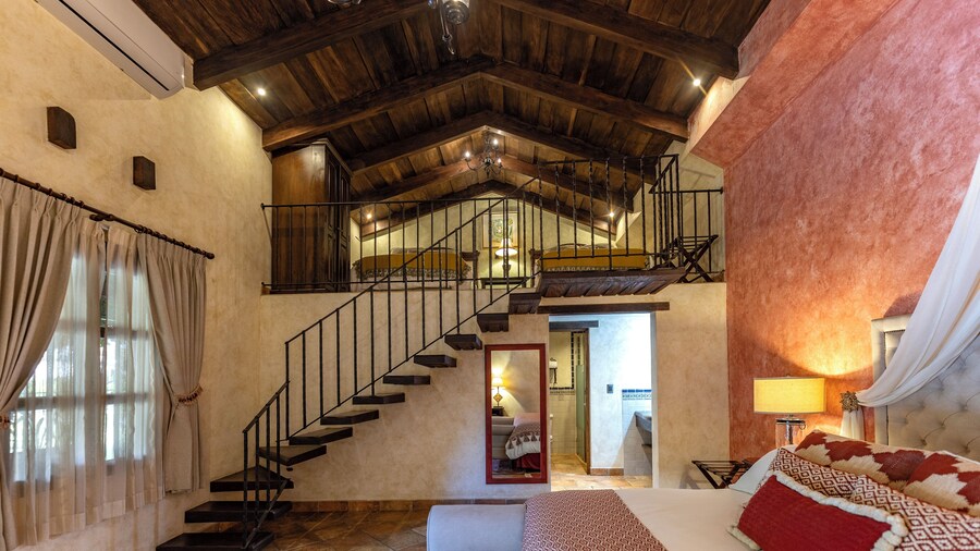 Casa Faustina Boutique Hotel