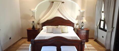 Lyxsvit - 1 sovrum - privat badrum - trÀdgÄrd | 1 sovrum, egyptiska bomullslakan och sÀngtillbehör av högsta kvalitet