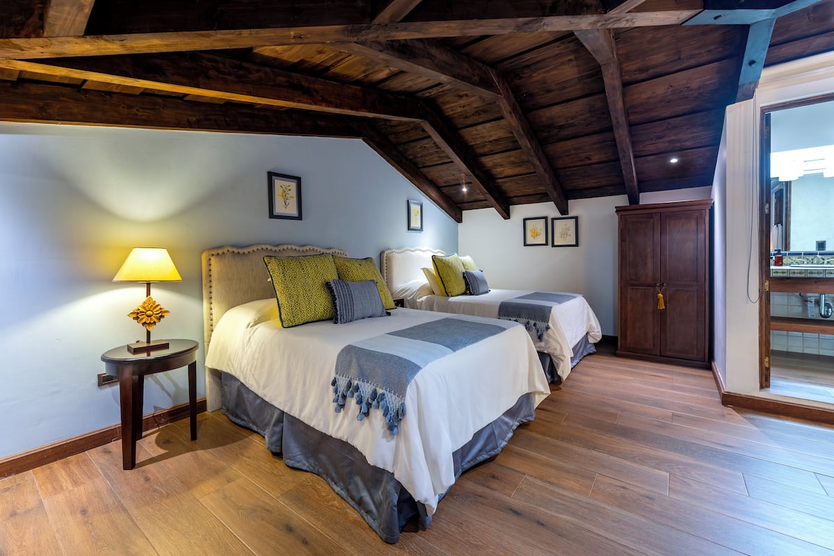 Villa familiar | 1 dormitorio, sábanas de algodón egipcio, ropa de cama de alta calidad