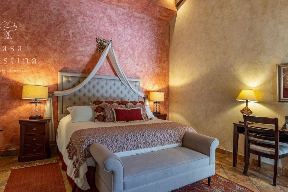 Suite Familiale, plusieurs lits, salle de bains privée, côté jardin | 1 chambre, draps en coton égyptien, literie de qualité supérieure