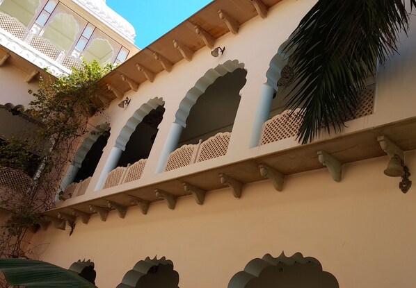 Exterior - V Resorts Kiran Villa Palace (Bharatpur)