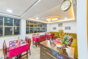 Dining - V Resorts Twinspring Gangtok (Gangtok)