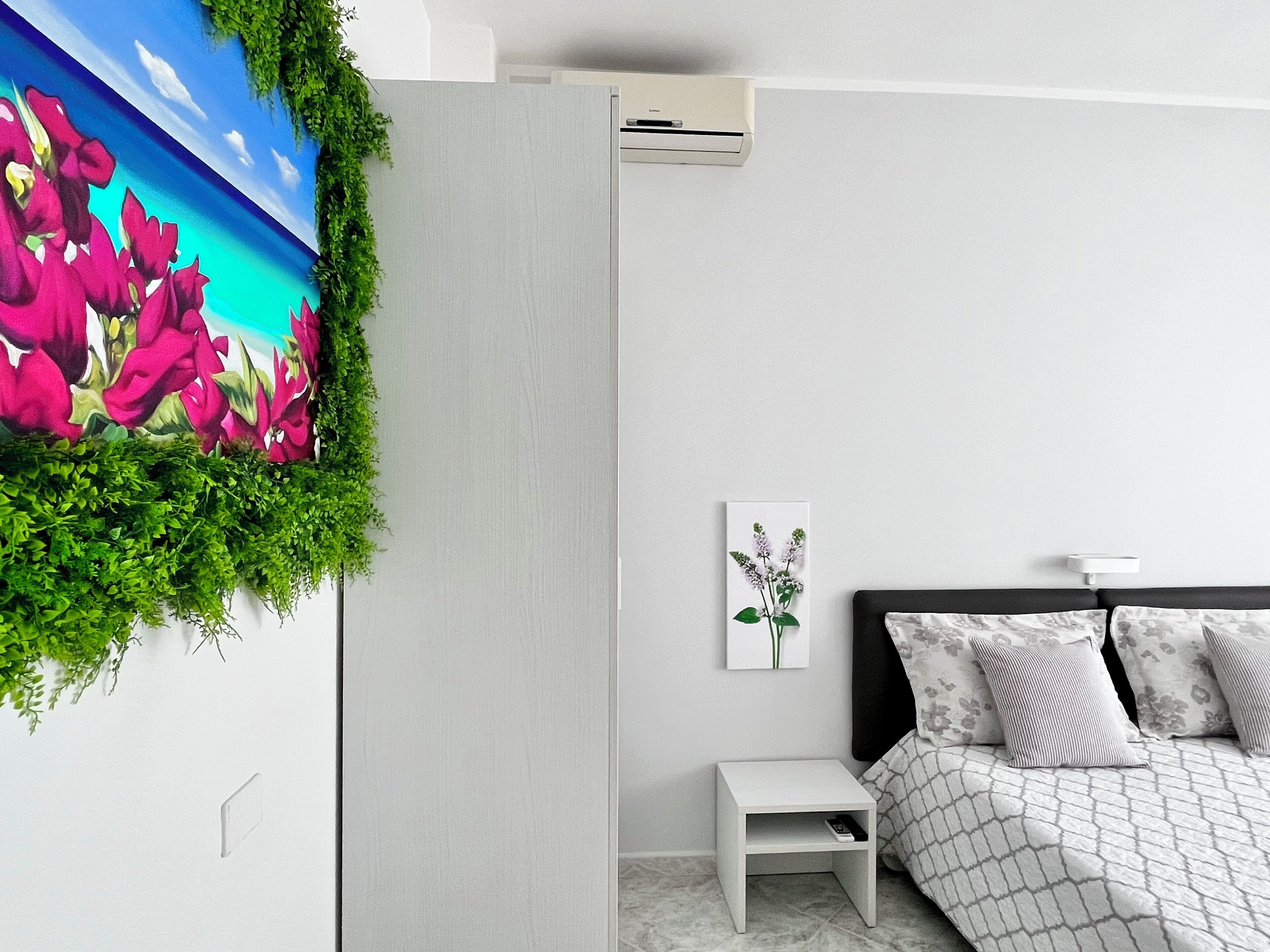 Suite Deluxe | Una scrivania, Wi-Fi gratuito, lenzuola