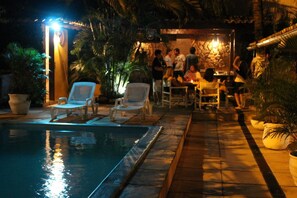 Outdoor pool - Solar Hostel Búzios (Búzios)