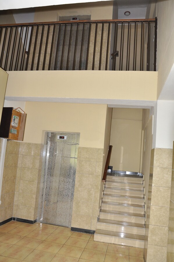 Interior - Mekelle Hotel (Mek'ele)