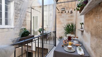 Colazione (8 EUR a persona)