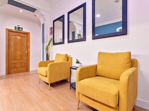 Reception - Hostal Bianco (Madrid)