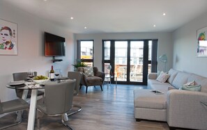 1 chambre, literie de qualité supérieure, décoration personnalisée