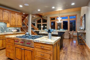 Fridge, microwave, stovetop, dishwasher - Abode at Coalition View (Park City)